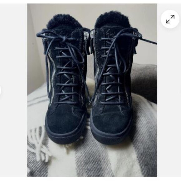 Giuseppe Zanotti Effie Suede/Shearling Trim High-Top Sneakers Black US 39 8.5 - Picture 6 of 10